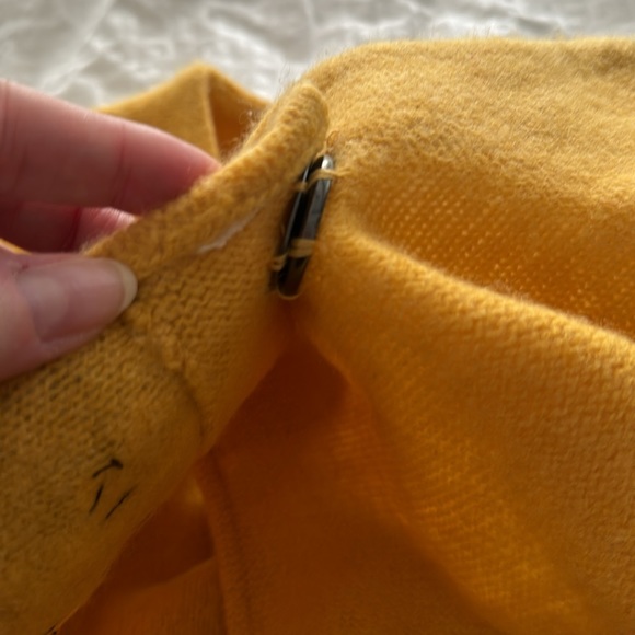 Beautiful snap shawl like sweater with snap closure. - Picture 8 of 8